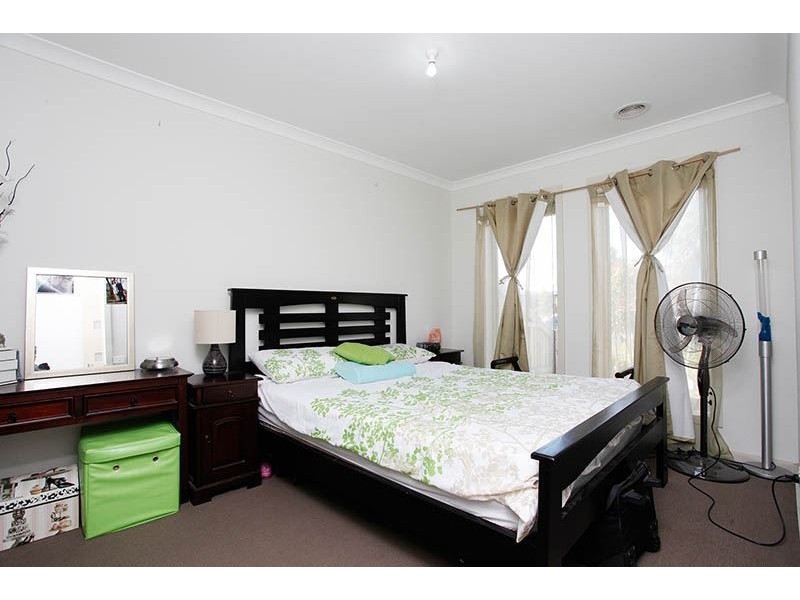 1/3 Greenleaf Circuit, Tarneit VIC 3029