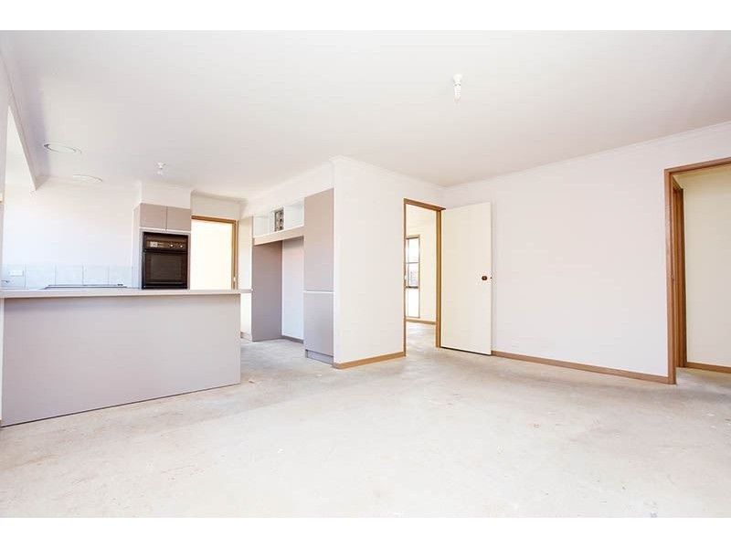 12 Dennison Avenue, Hoppers Crossing VIC 3029