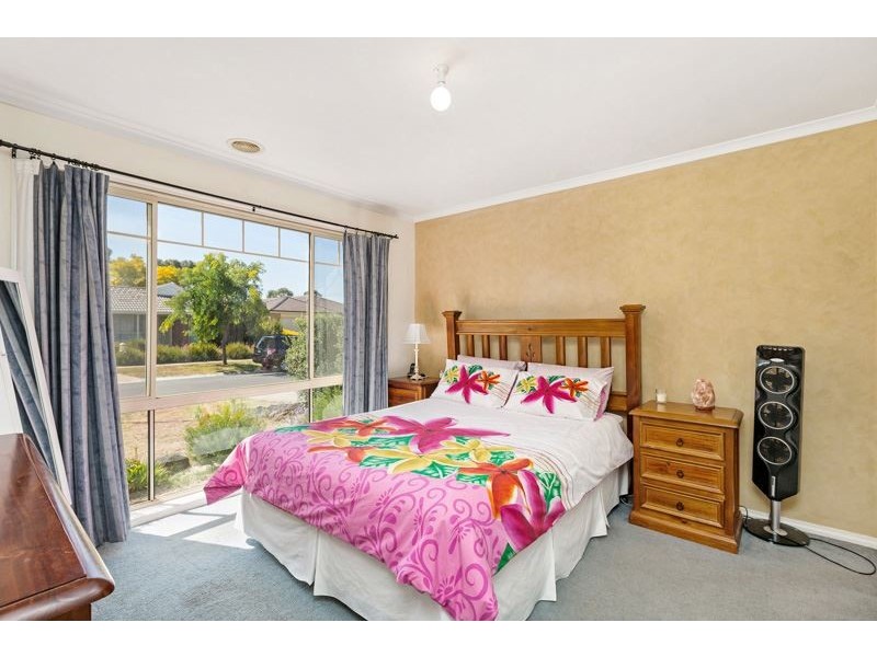 49 Tracey Street, Werribee VIC 3030