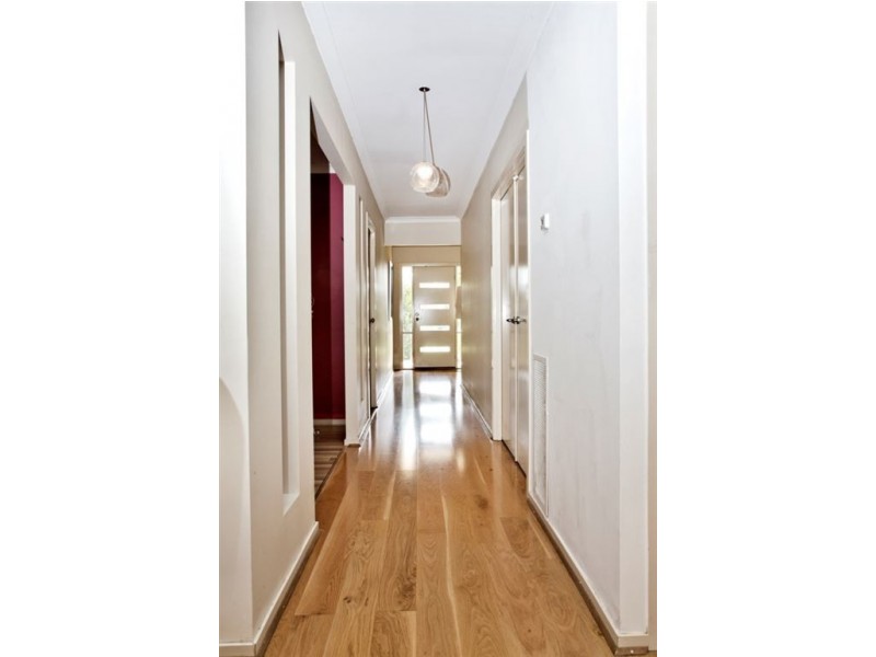 16 Urban Drive, Williams Landing VIC 3027