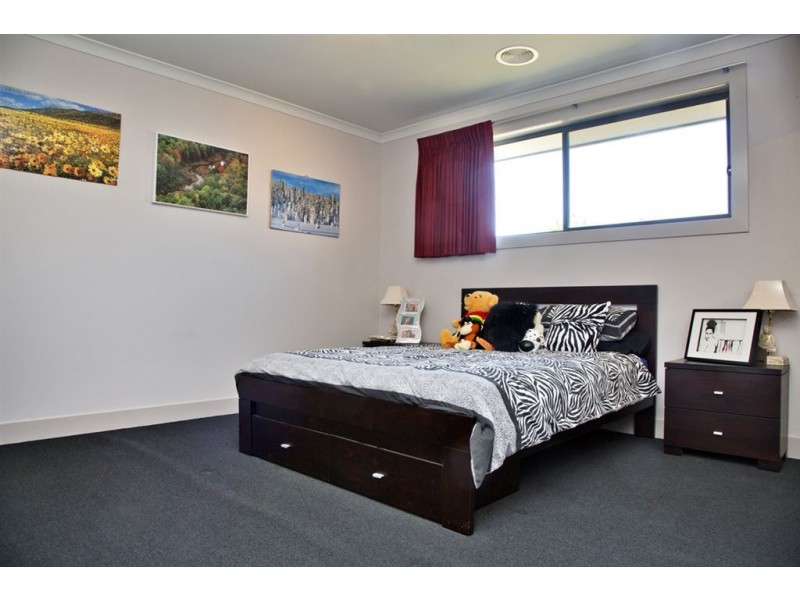 3 Unicorn Court, Truganina VIC 3029