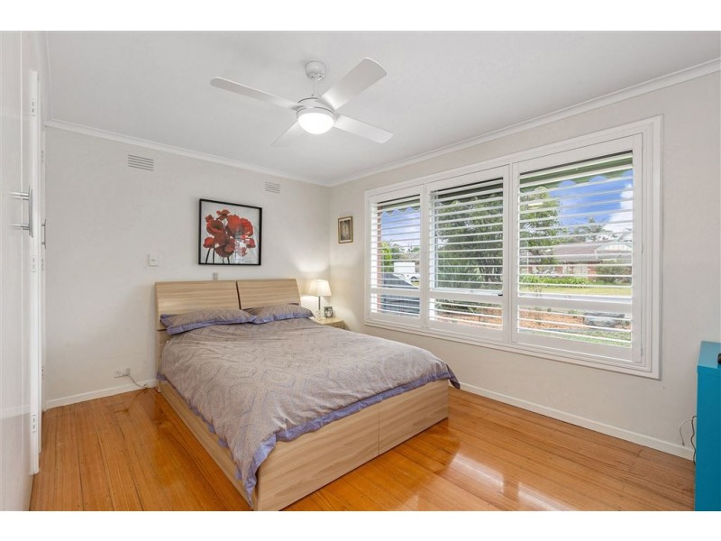 19 Tyrone Street, Werribee VIC 3030