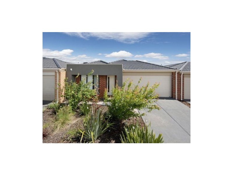 115 Swamphen Drive, Williams Landing VIC 3027