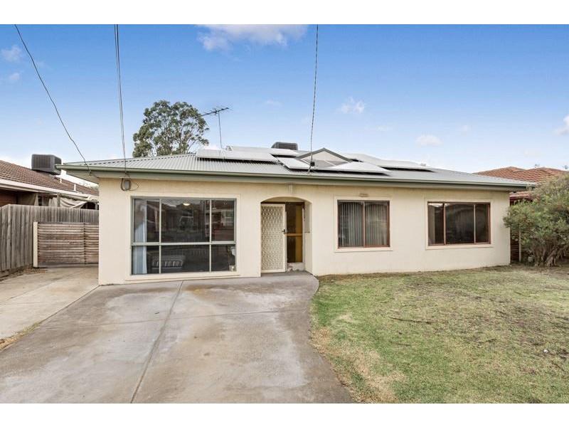 9 Clay Ave, Hoppers Crossing VIC 3029