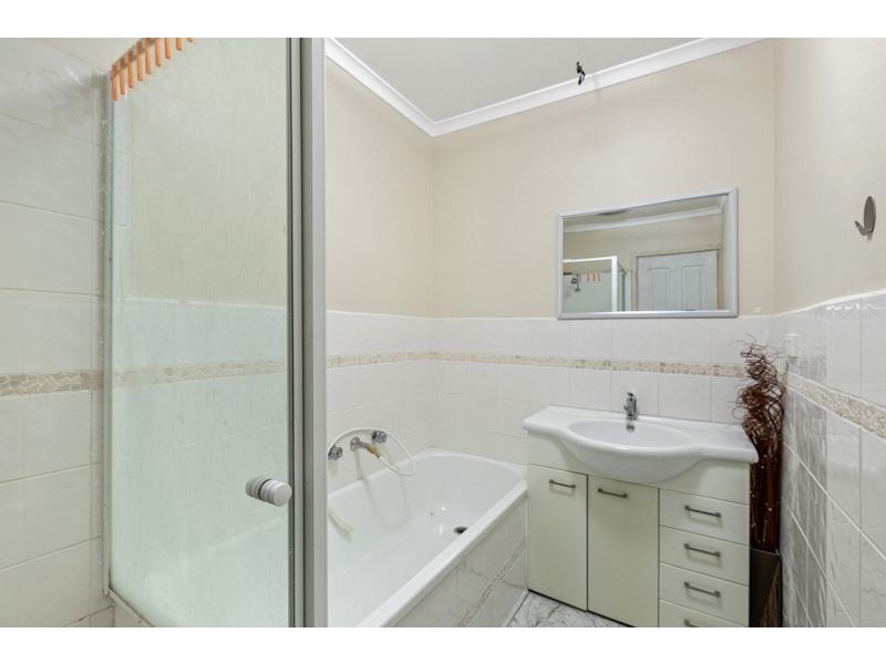 9 Clay Ave, Hoppers Crossing VIC 3029