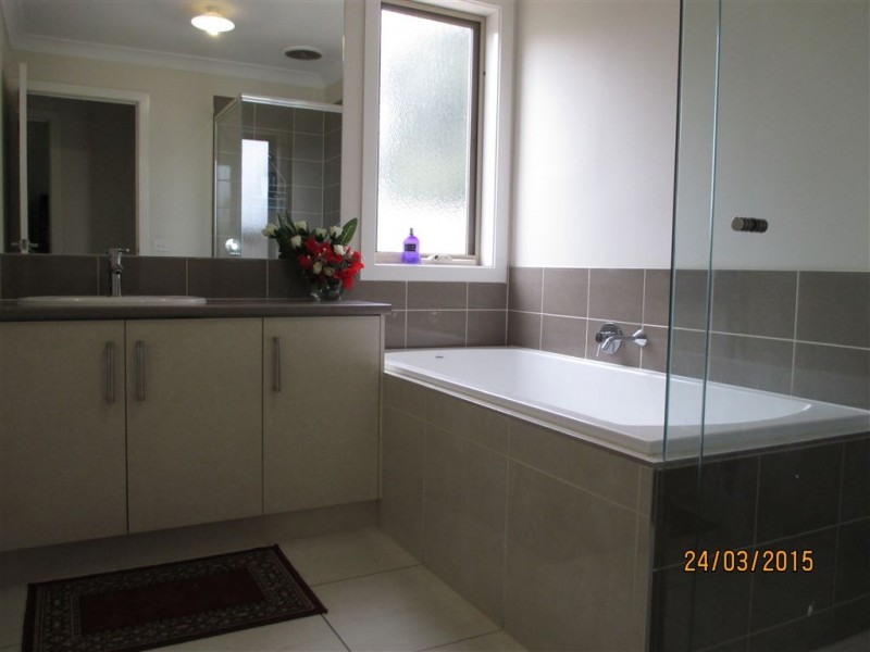 1 Ashwood Blvd, Tarneit VIC 3029