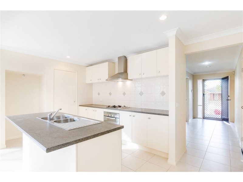 58 Papillon Parade, Tarneit VIC 3029