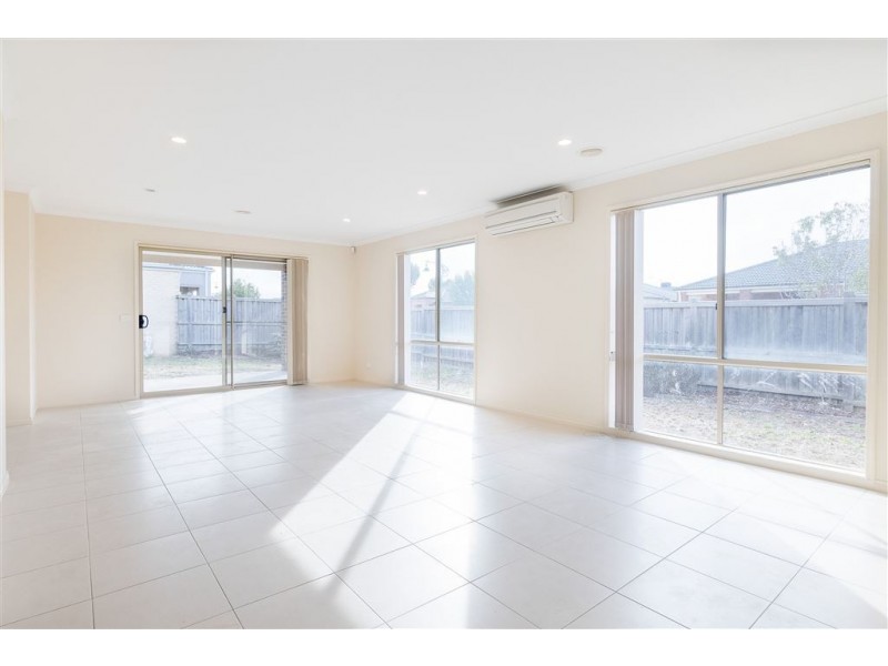 58 Papillon Parade, Tarneit VIC 3029