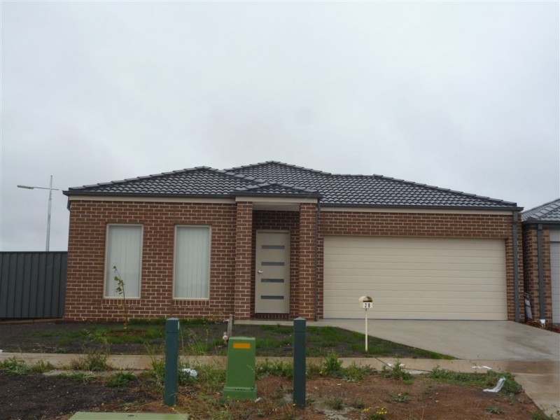 28 Emerson Drive, Truganina VIC 3029
