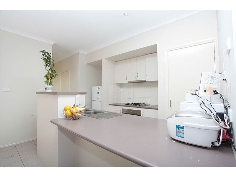 10 East Cornhill Drive, Point Cook VIC 3030