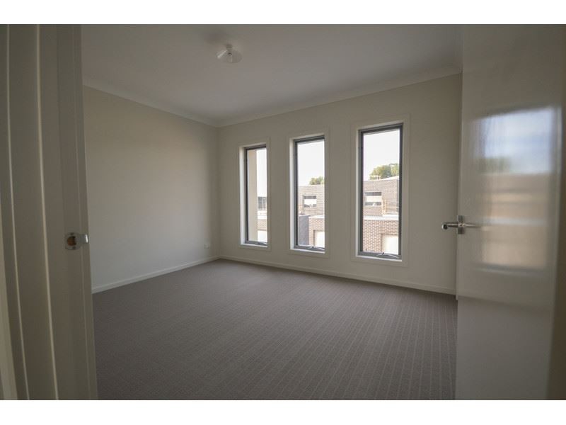 40/1-5 Thomas Carr Drive, Tarneit VIC 3029