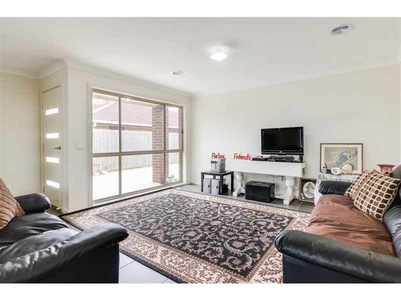2/30 Titus Avenue, Hoppers Crossing VIC 3029