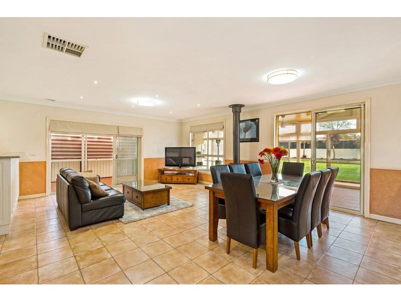 20 Torquata Court, Hoppers Crossing VIC 3029