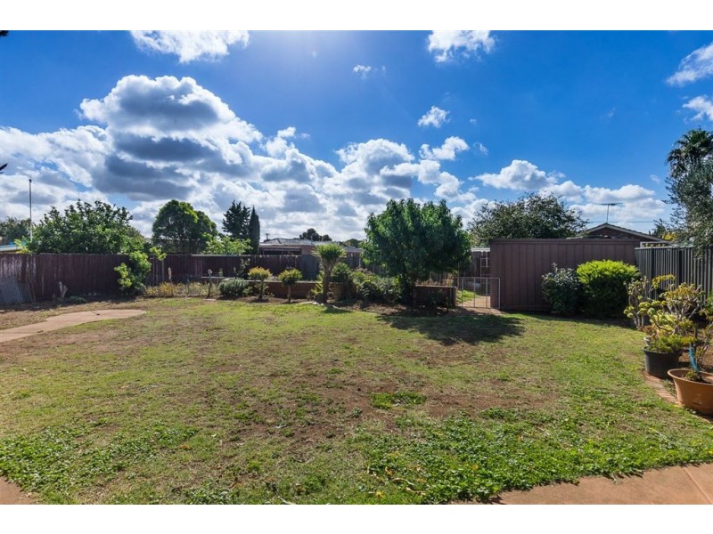 71 Tower Road, Werribee VIC 3030