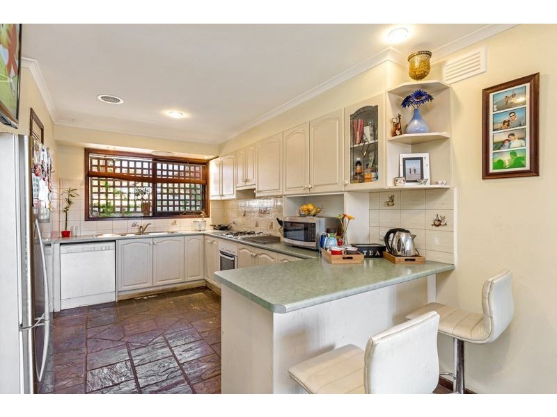 6 Topaz Avenue, Wyndham Vale VIC 3024