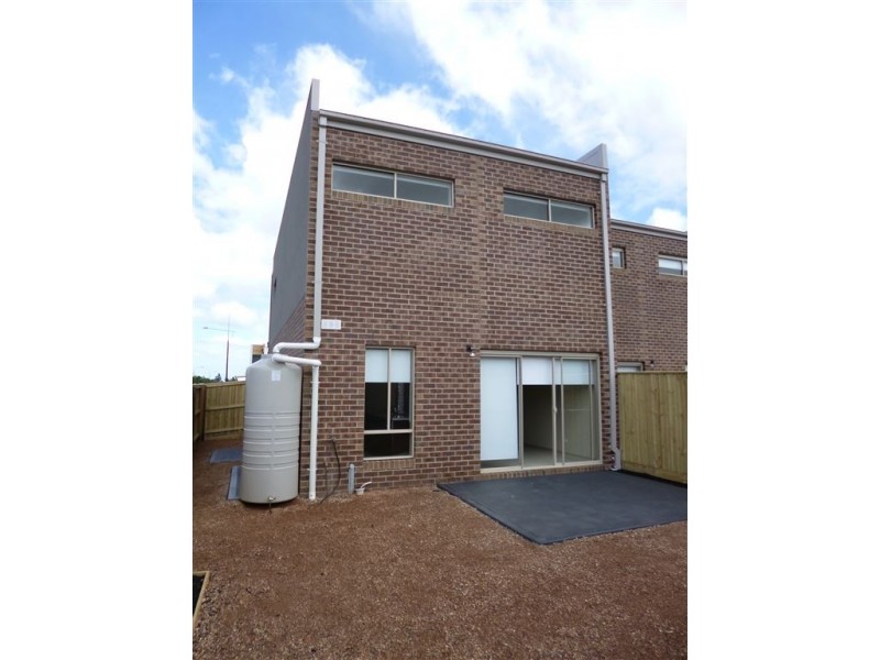 20 Scrubwren Drive, Williams Landing VIC 3027