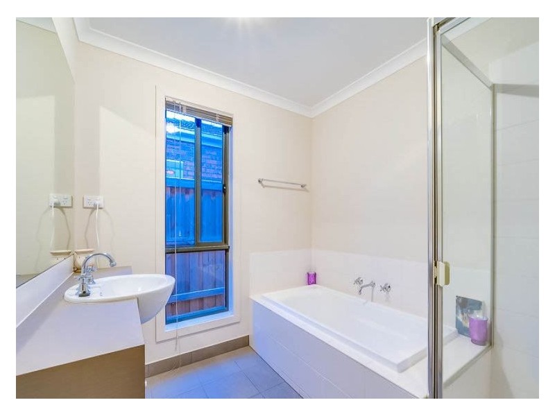 14 Bianca Boulevard, Tarneit VIC 3029