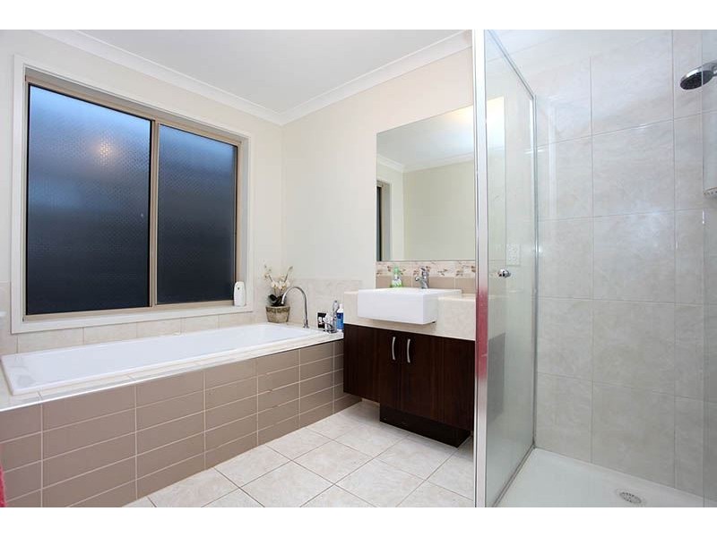 5 Poplar Boulevard, Tarneit VIC 3029