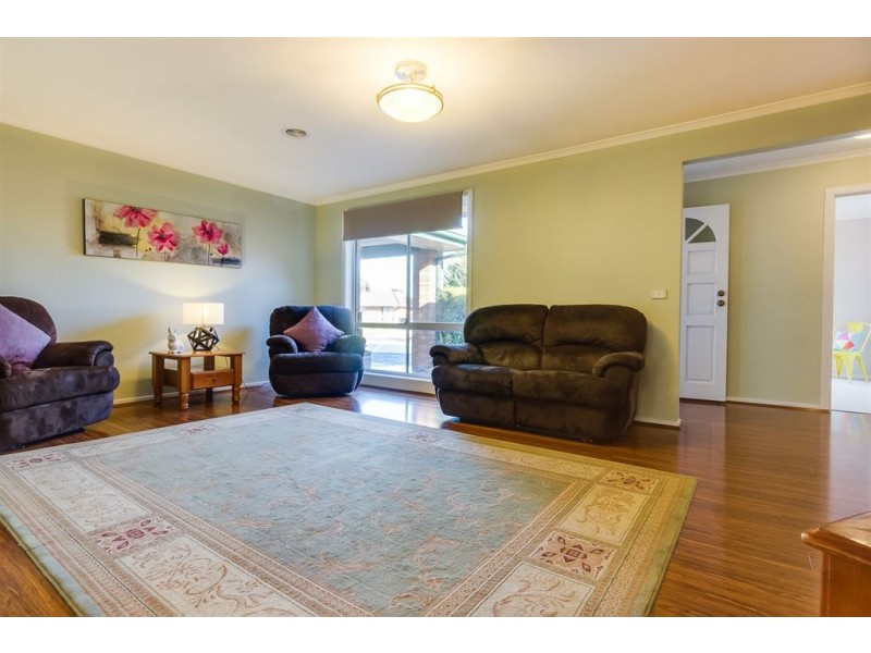 75 Oriole Drive, Werribee VIC 3030