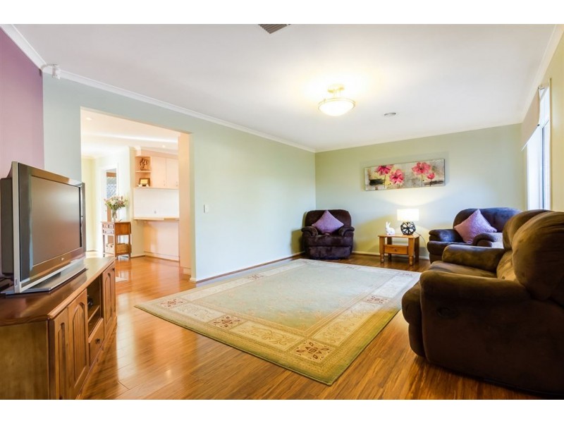 75 Oriole Drive, Werribee VIC 3030