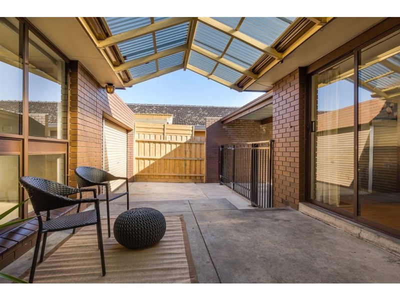 24 Dummett Ave, Hoppers Crossing VIC 3029