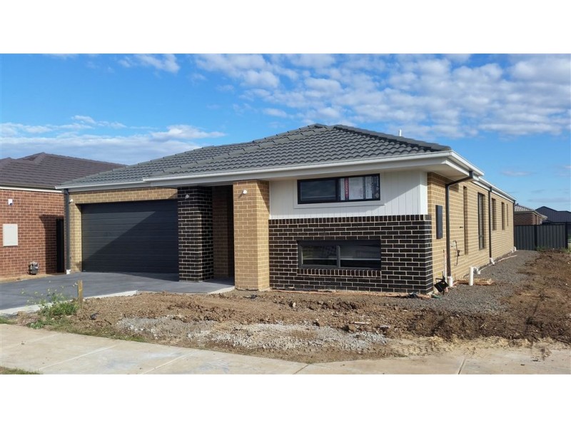 26 Terrene Terrace, Point Cook VIC 3030