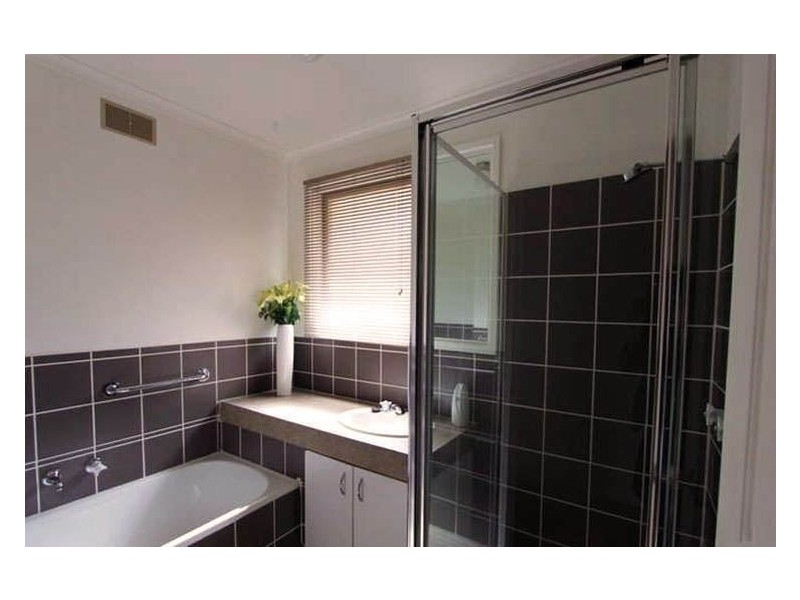 3/14 Mortimer Street, Werribee VIC 3030