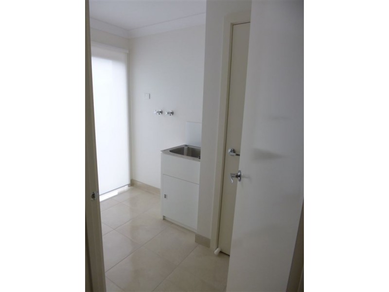 8 Michael Place, Point Cook VIC 3030