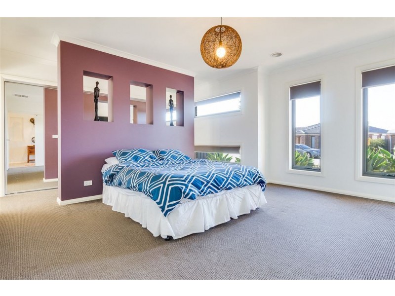 17 Brockwell Crescent, Wyndham Vale VIC 3024