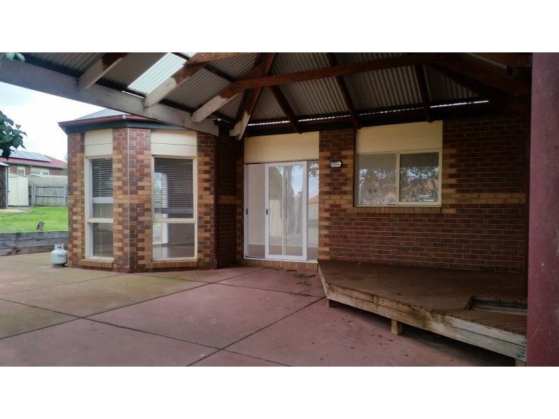 1 Waterside Close, Hoppers Crossing VIC 3029