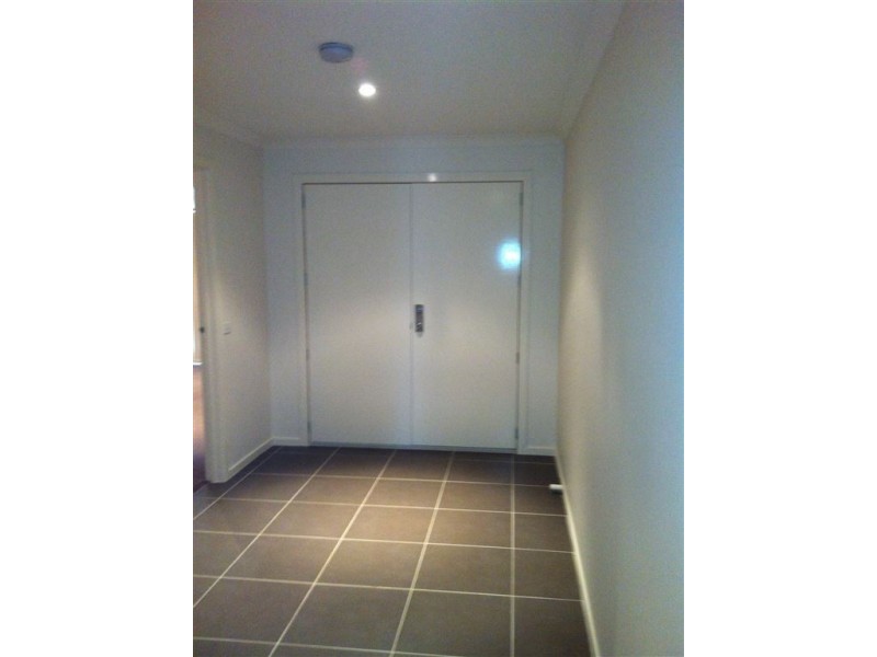 8 Turva Ave, Tarneit VIC 3029