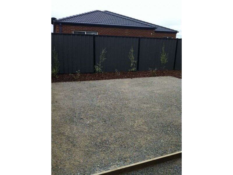 8 Turva Ave, Tarneit VIC 3029