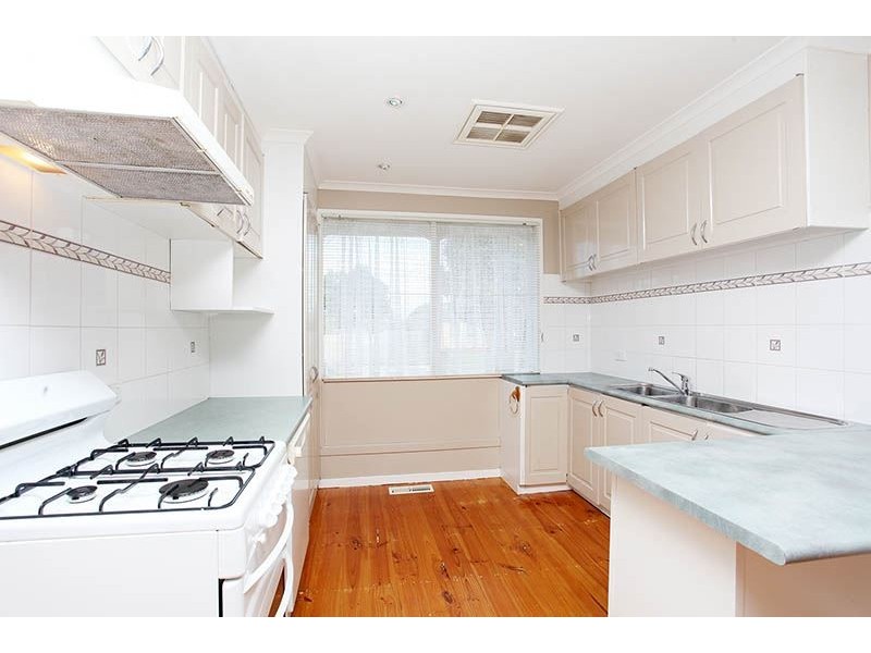56 Cambridge Crescent, Werribee VIC 3030