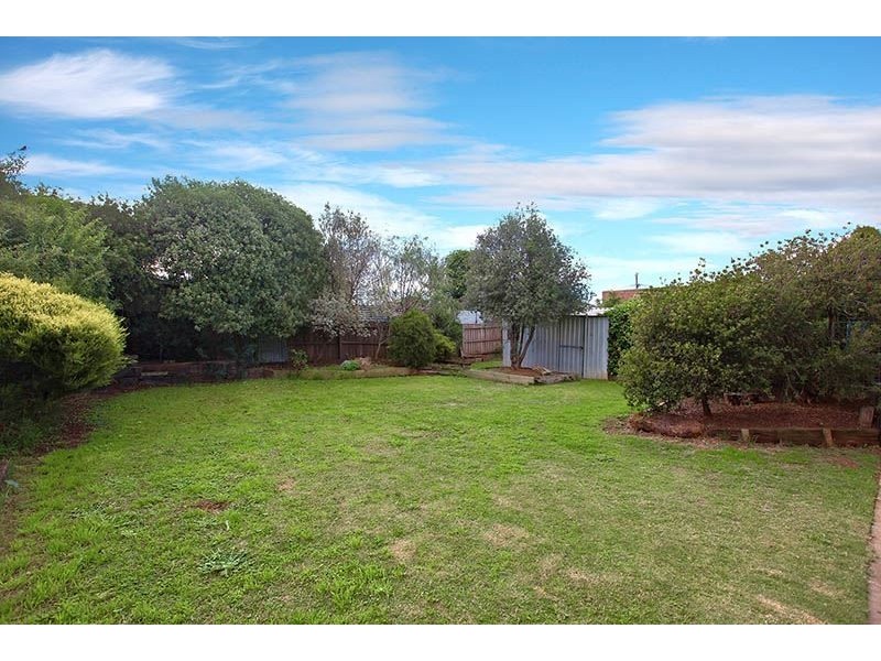 56 Cambridge Crescent, Werribee VIC 3030