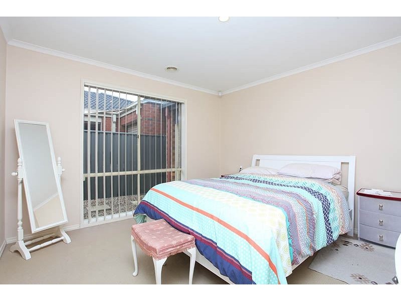 11 Mundi Crescent, Wyndham Vale VIC 3024