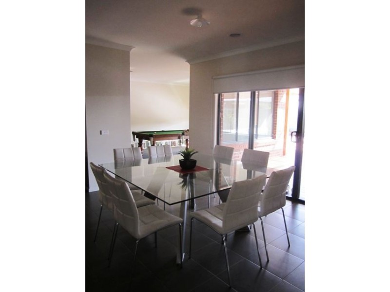 9 Langley Avenue, Wyndham Vale VIC 3024