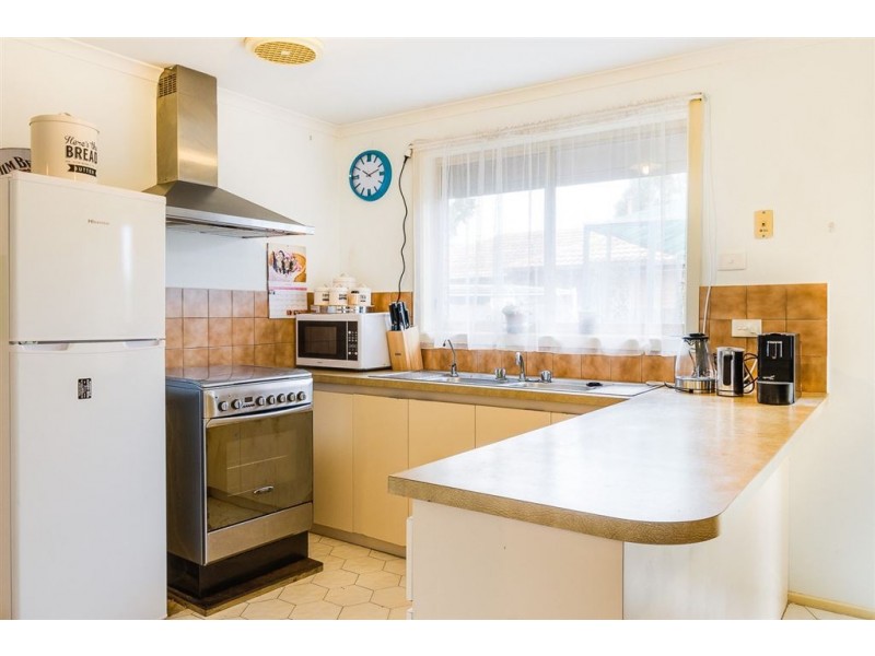 4/33 Pigeon Street, Werribee VIC 3030