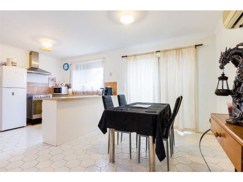 4/33 Pigeon Street, Werribee VIC 3030