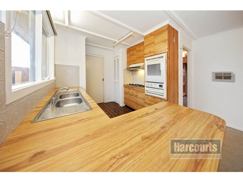 16 Topaz Avenue, Wyndham Vale VIC 3024