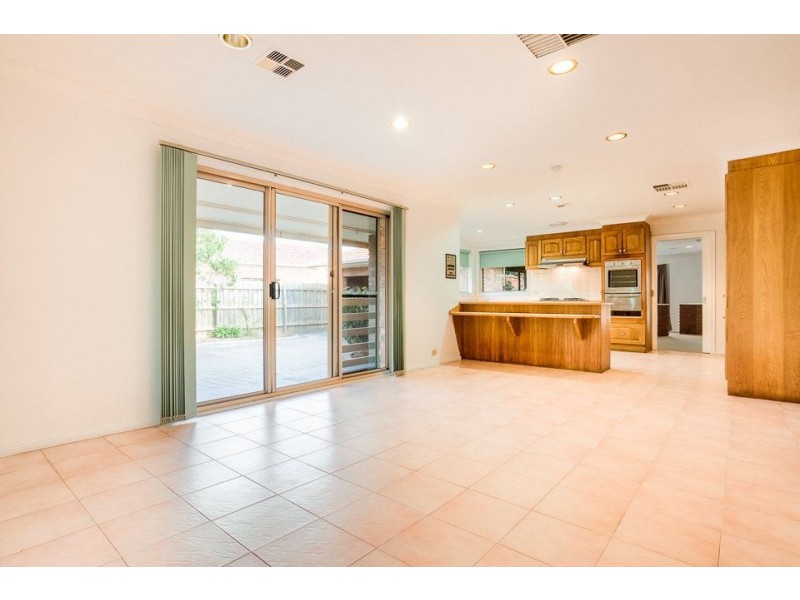 15 Delmont Street, Werribee VIC 3030