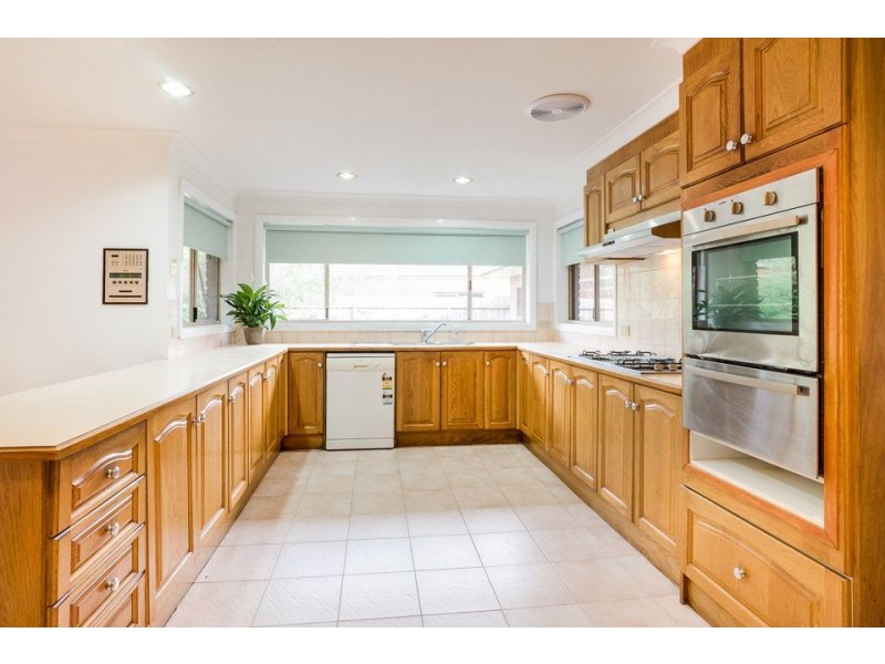 15 Delmont Street, Werribee VIC 3030