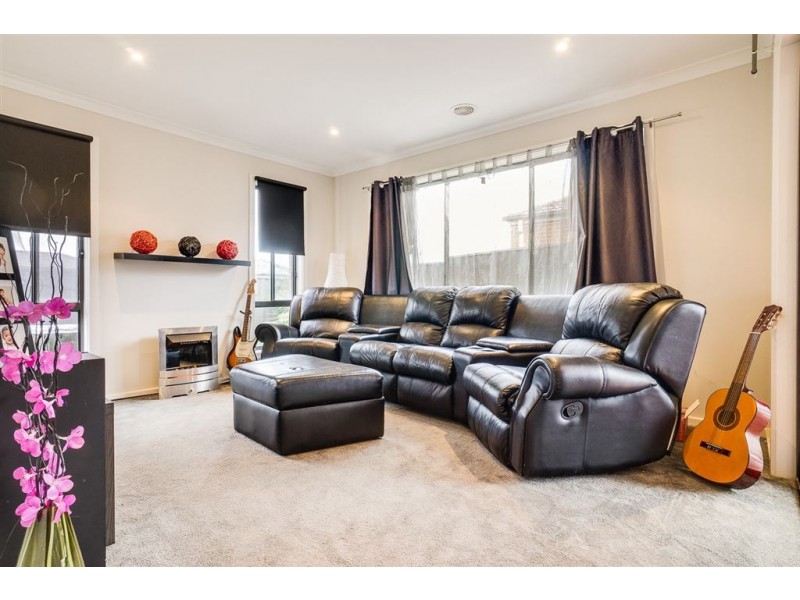 1 Bungalook Street, Wyndham Vale VIC 3024