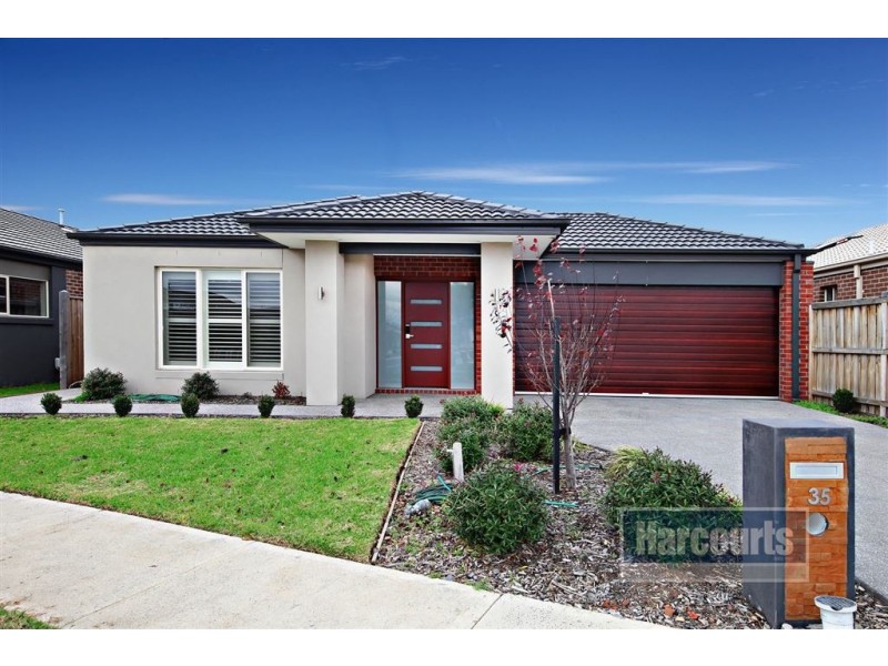 35 Caspian Circuit, Point Cook VIC 3030