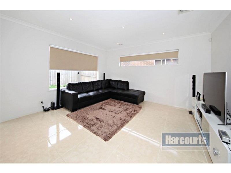 35 Caspian Circuit, Point Cook VIC 3030