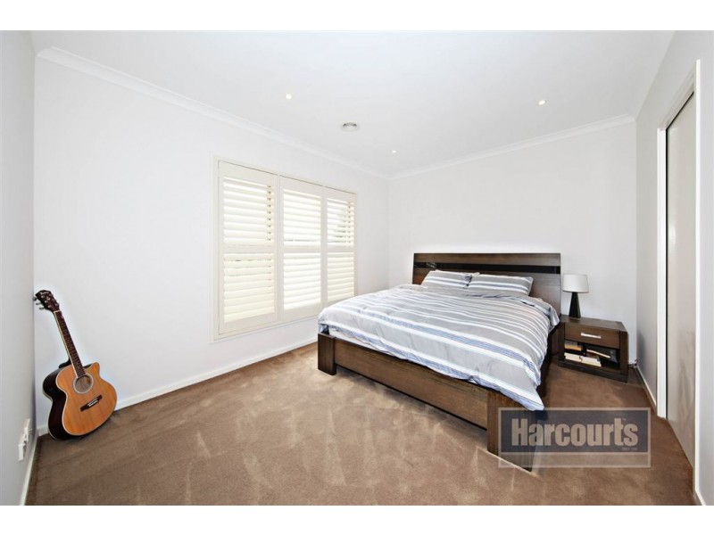 35 Caspian Circuit, Point Cook VIC 3030