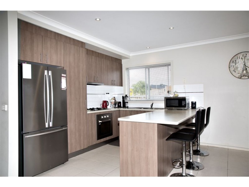 9 Windorah drive, Point Cook VIC 3030