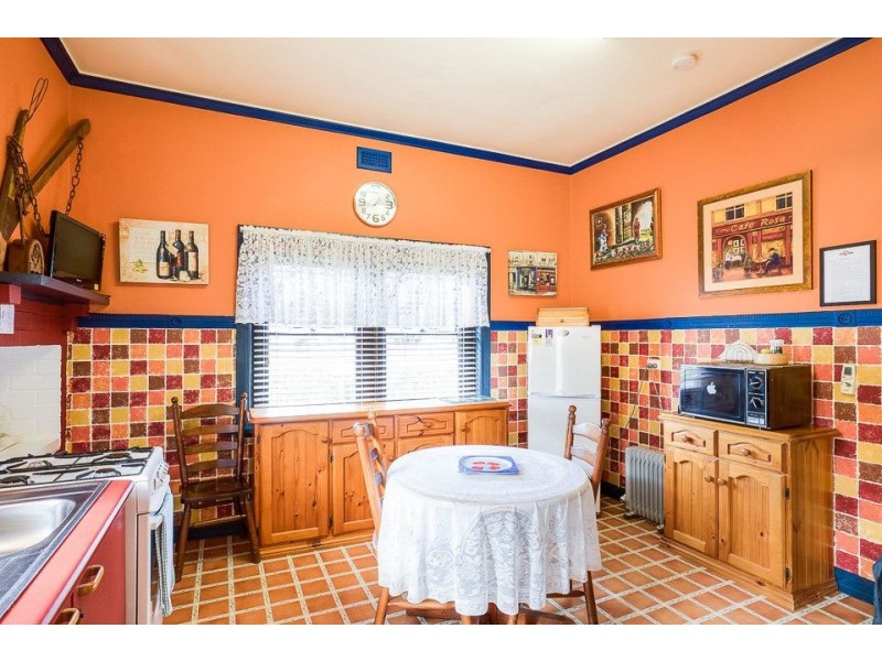 2 College Road, Werribee VIC 3030