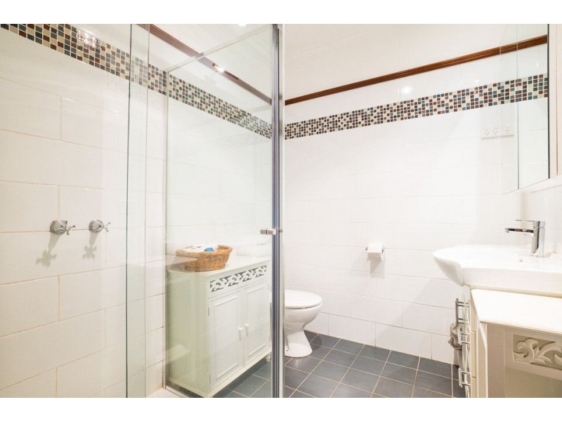 4 College Road, Werribee VIC 3030