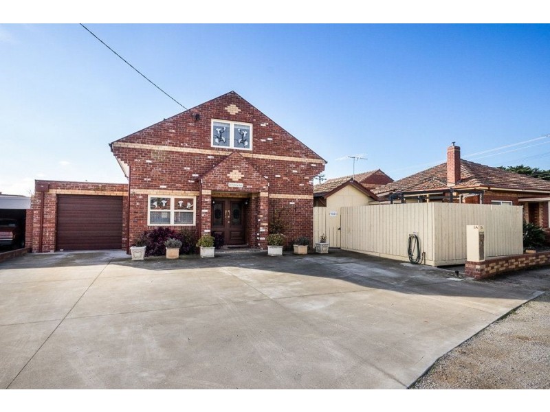 1A Mary Avenue, Werribee VIC 3030