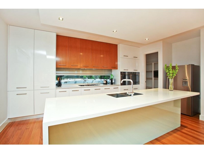 29 The Esplanade, North Shore VIC 3214